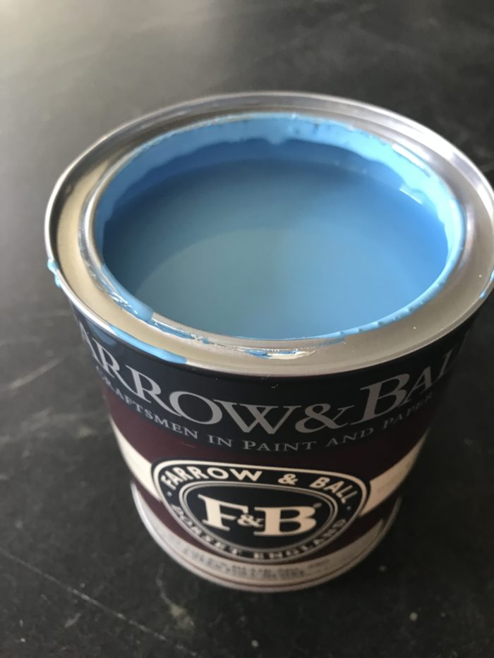 drop it modern wallpaper christine dovey one room challenge